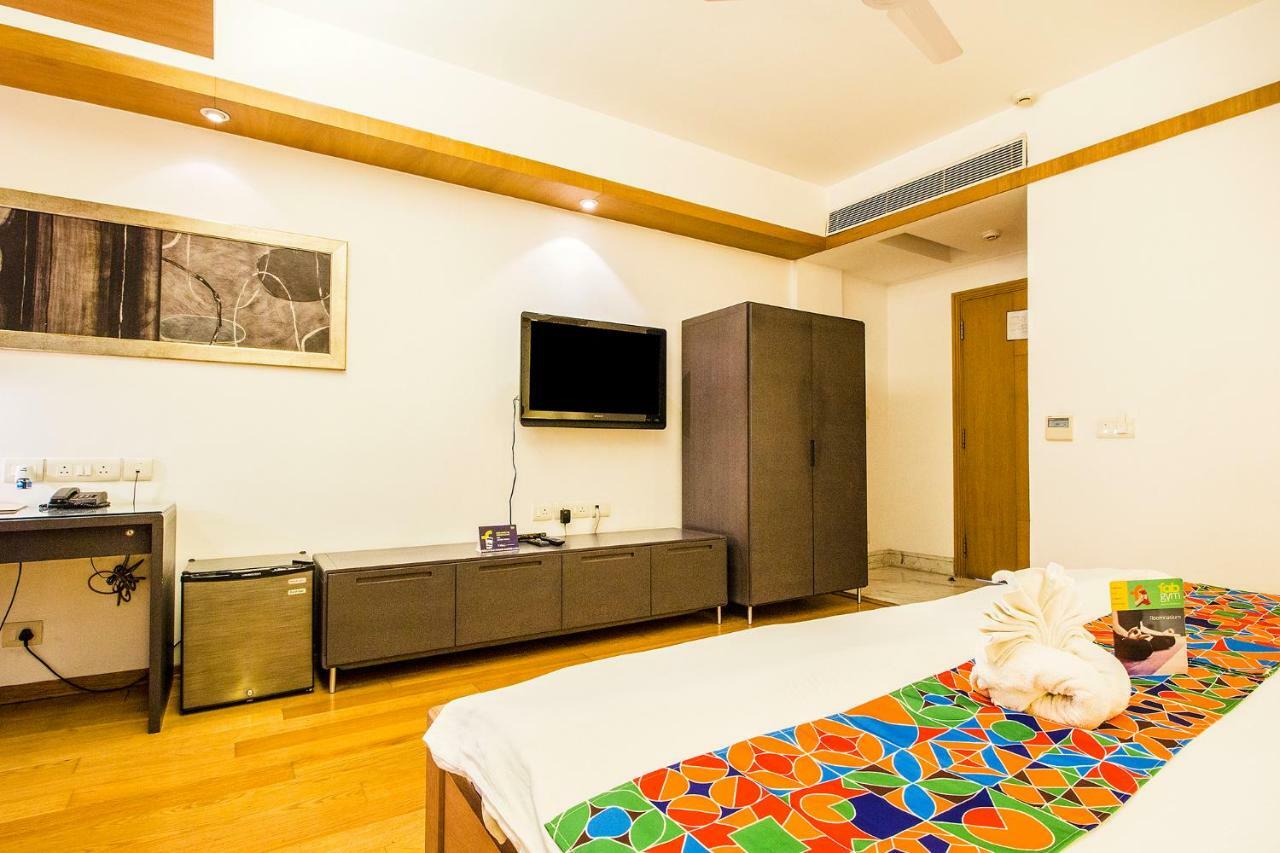 Fabhotel Raj Darbar Gurgaon Eksteriør billede