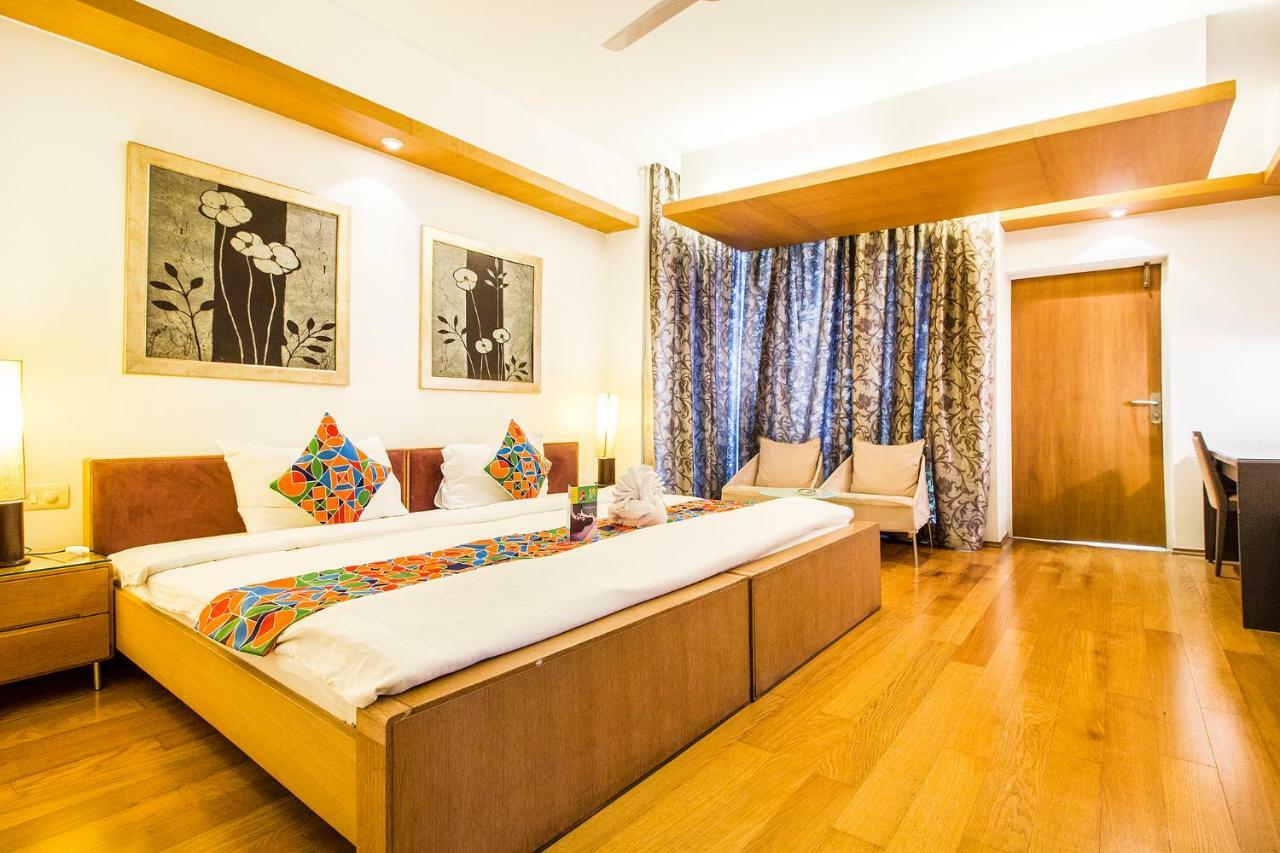 Fabhotel Raj Darbar Gurgaon Eksteriør billede