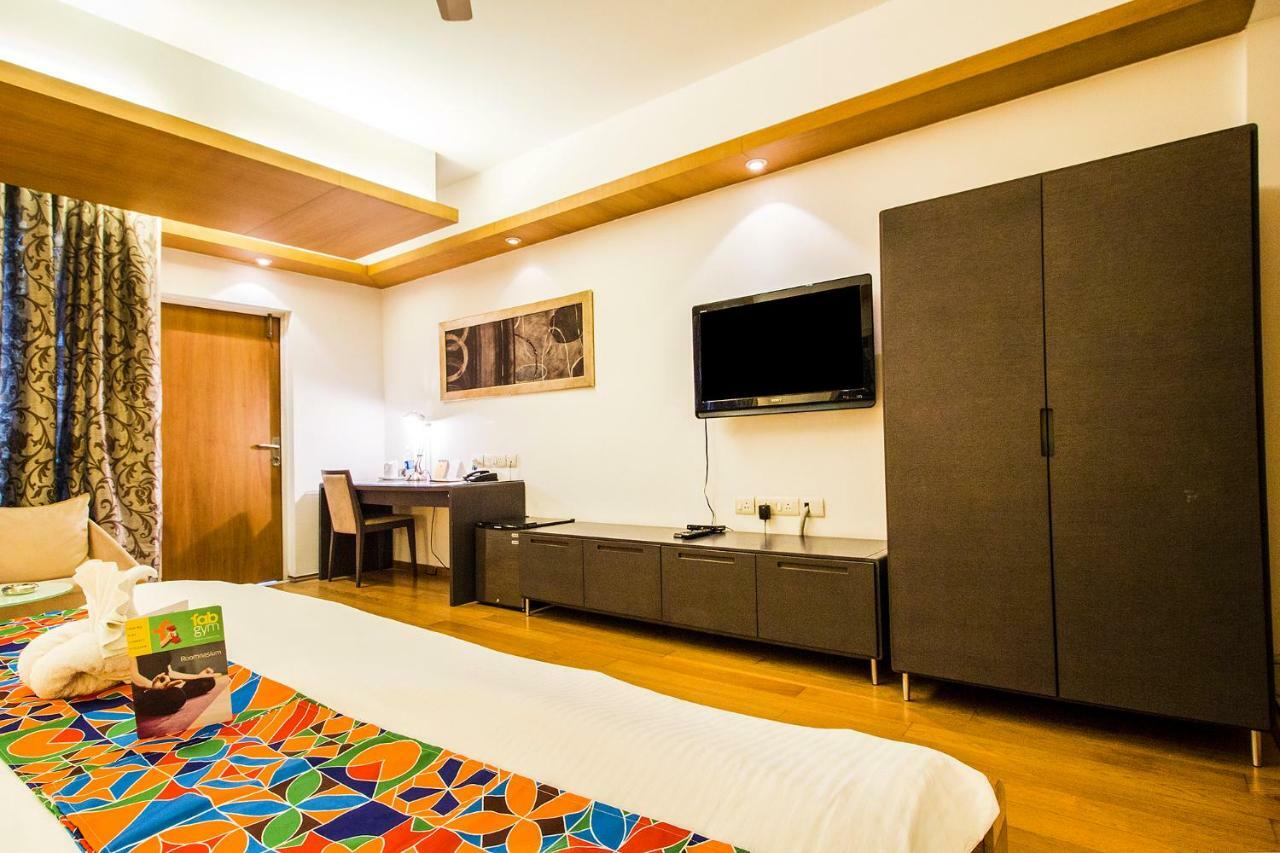 Fabhotel Raj Darbar Gurgaon Eksteriør billede